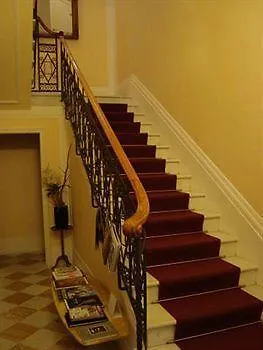 Trentatre Bed & Breakfast 5*